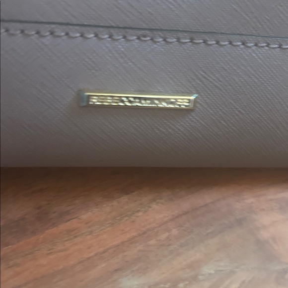 Rebecca Minkoff Leo envelope clutch in blush pink saffiano leather - Picture 5 of 8